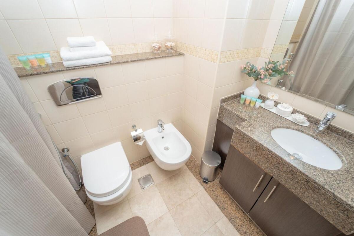 Aws Holiday Homes - Prime Apartment Near The Beach Dubai Exterior foto