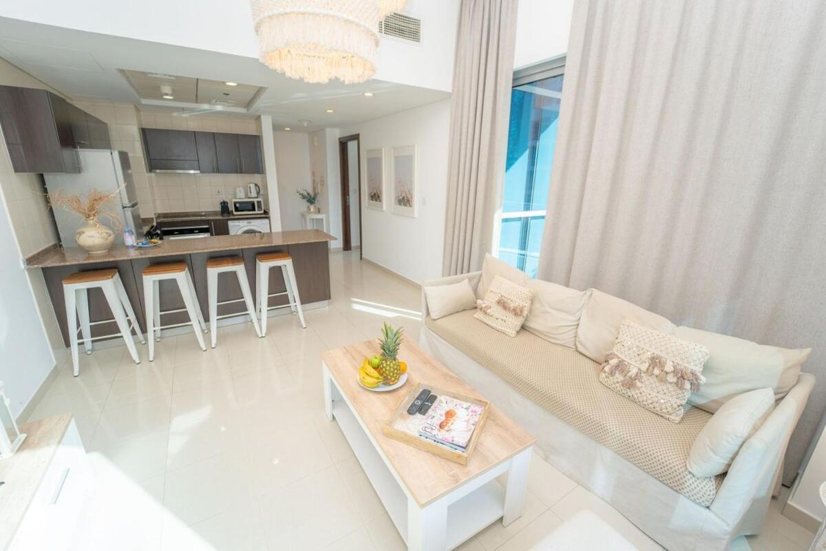 Aws Holiday Homes - Prime Apartment Near The Beach Dubai Exterior foto